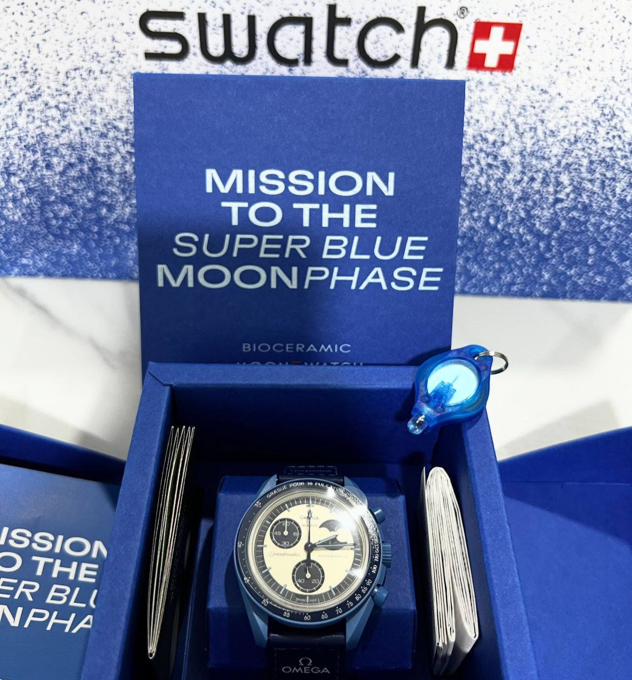 MOONSWATCH MISSION TO THE SUPER BLUE MOONPHASE - SWATCH X OMEGA BIOCERAMIC